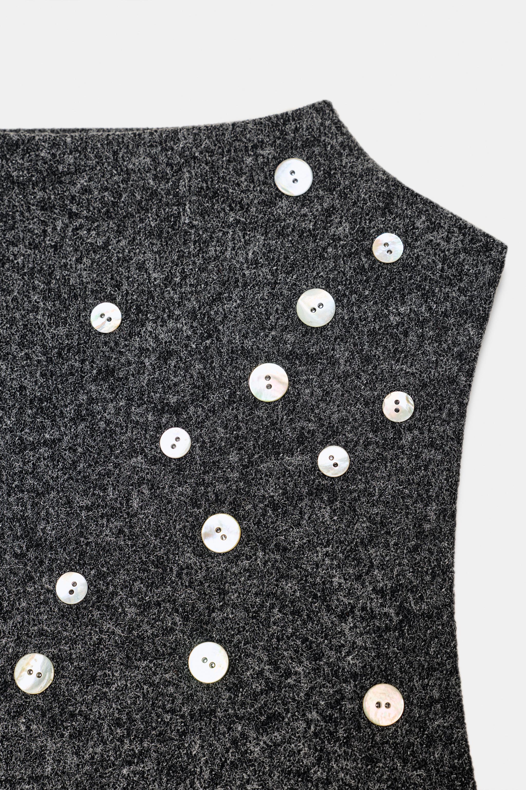 ROBE COURTE SOFT À BOUTONS